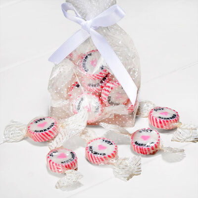 Just Married Rock Sweets: Pack of 25 image number 2