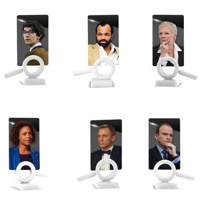 James Bond 007 Cluedo Game image number 4