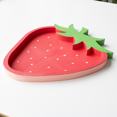 Wooden Strawberry Tray image number 3