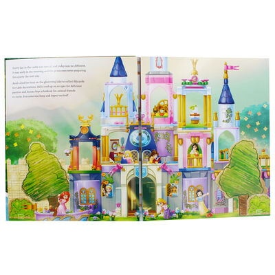 LEGO Disney Princess: The Mystery Garden Play Scene image number 2