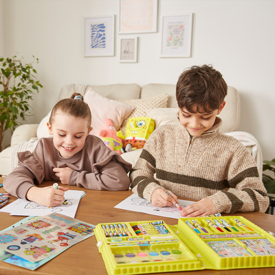 SpongeBob SquarePants Jumbo Art Set image number 6