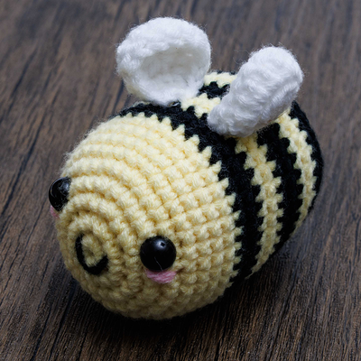 Make Your Own Bee Crochet Kit image number 2