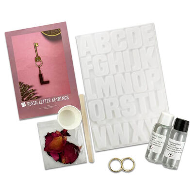 Make Your Own Resin Letter Keyrings Kit image number 2