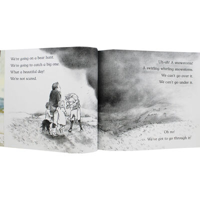 We&rsquo;re Going on a Bear Hunt: Pack of 10 Kids Picture Book Bundle image number 3