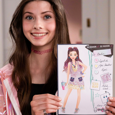 Style 4 Ever Fashion Designer Kit: Fashionista image number 5
