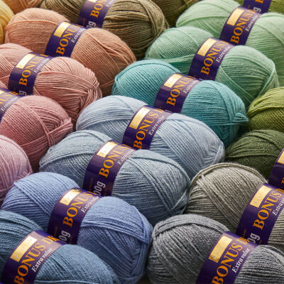 Bonus DK: Grey Marl Yarn 100g image number 3