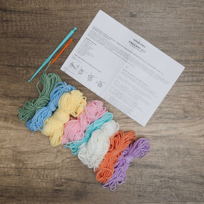 Make Your Own Granny Squares Crochet Kit image number 2