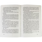 Killing Eve: TV Tie-In image number 2