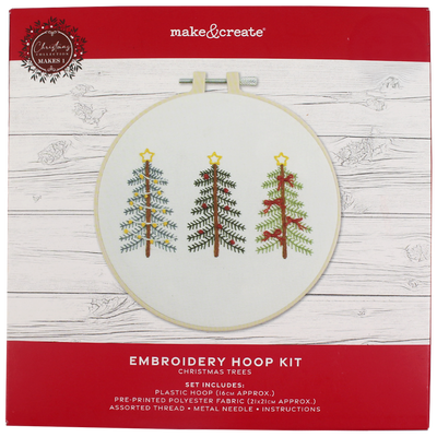 Festive Christmas Tree Embroidery Hoop Kit image number 1