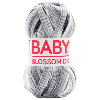 Hayfield Blossom DK: Twinkle Twinkle Yarn 100g image number 1