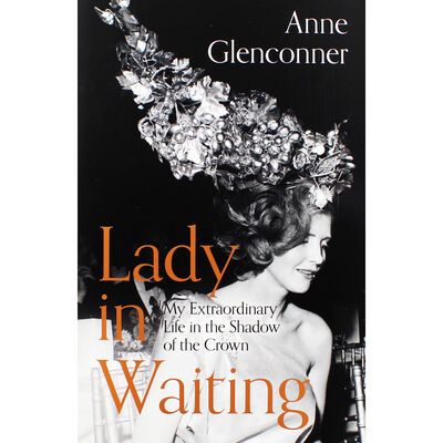 Lady in Waiting image number 1