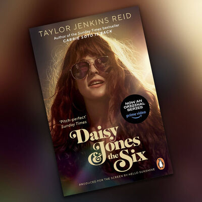 Daisy Jones and The Six image number 3