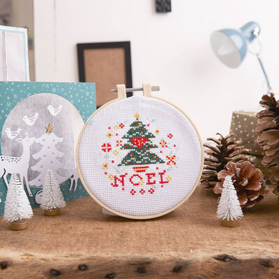 Cross Stitch Hoop Kit: Noel Tree image number 2