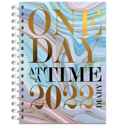 B5 One Day at a Time 2022 Day a Page Diary image number 1