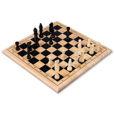Wooden Chess Set image number 1