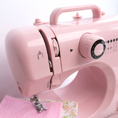 Make & Create Midi Sewing Machine: Pink image number 3