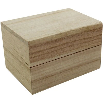 Small Rectangular Wooden Box: 7 x 5 x 4.5cm image number 1