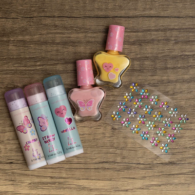 Butterfly Cosmetic Set image number 3