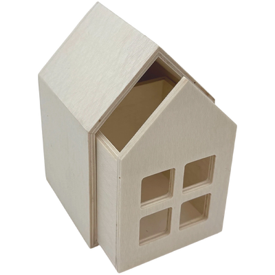 Small Wooden House: 7 x 6.5 x 1.8cm image number 1