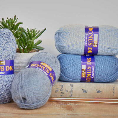 Bonus DK: Aloe Yarn 100g image number 3