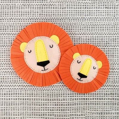 Prima Make Your Own Felt Lion Wall Hangings image number 3