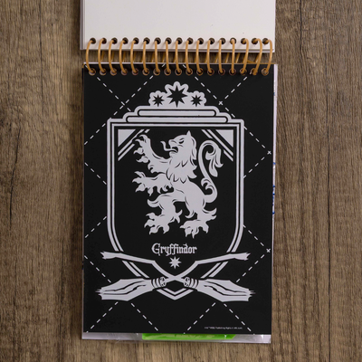 Harry Potter Gem and Scratch Art Pad image number 3
