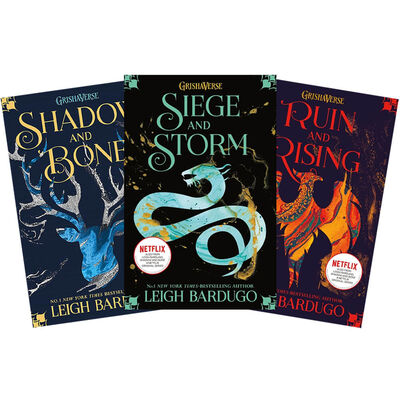 Shadow and Bone Trilogy: 3 Book Bundle image number 1