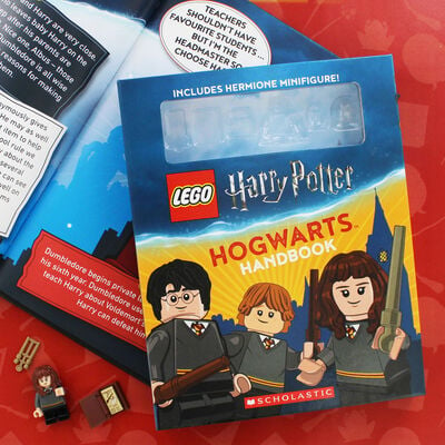 LEGO Harry Potter: Hogwarts Handbook image number 3