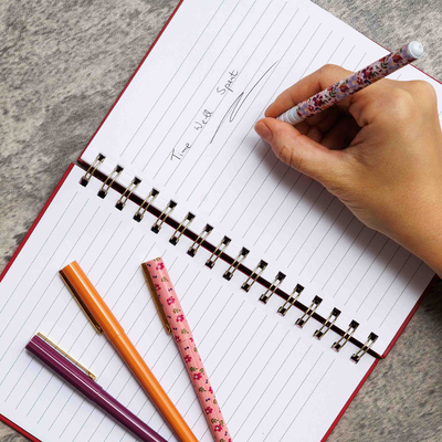 Flowers Ballpoint Pens: Pack of 4 image number 2