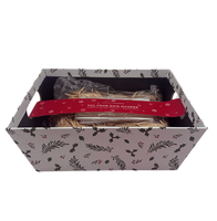 Fill Your Own Hamper: Holly Jolly