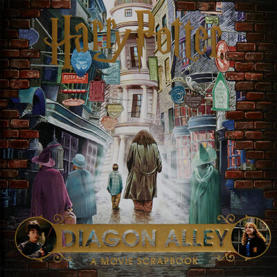 Harry Potter Diagon Alley: A Movie Scrapbook image number 1