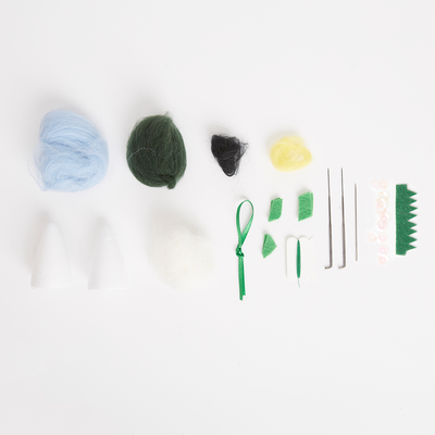Simply Make: Fancy Fish Needle Felting Craft Kit image number 3