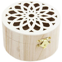 Wooden Box With Floral Lid: 10.7 x 6.5cm
