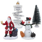 Christmas Scene with Tree and Sign: Set of 4 image number 1