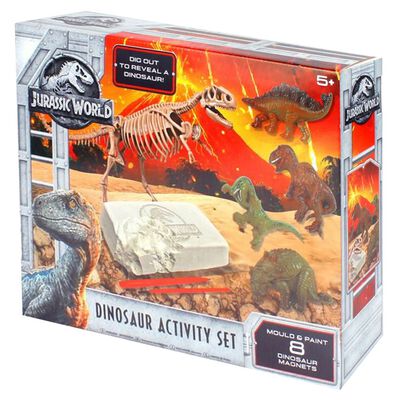 Jurassic World Dinosaur Activity Set image number 1
