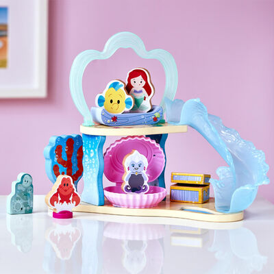 Disney Princess Ariel&rsquo;s Wooden Undersea Grotto Playset image number 5