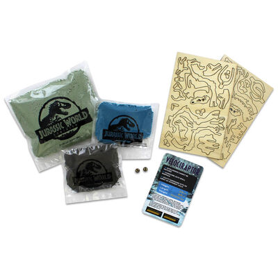 Jurassic World Dominion Wood & Clay Dinosaur Model Set: Assorted image number 2