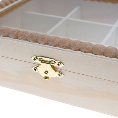 Wooden Beaded Jewellery Box with Clasp: 18 x 16 x 5cm image number 4