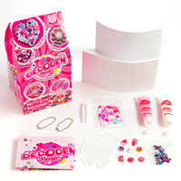 Decoden Magic Pretty Kitty Bag Charms Kit