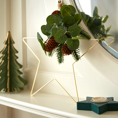 Metal Star wreath image number 2