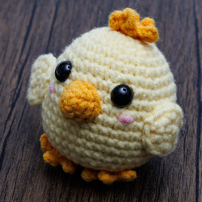 Make Your Own Chick Crochet Kit image number 2