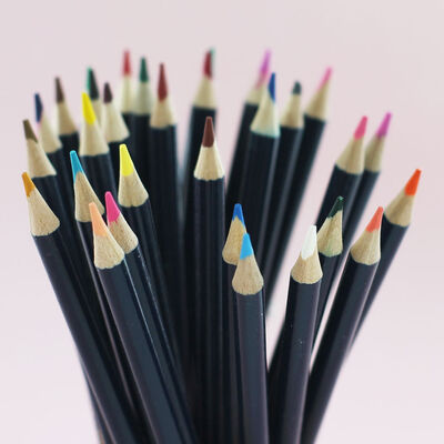 Boldmere Premium Artists Colouring Pencils: Set of 30 image number 3