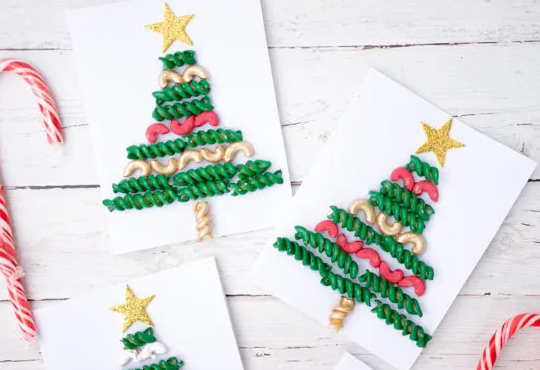 Pasta Christmas tree card